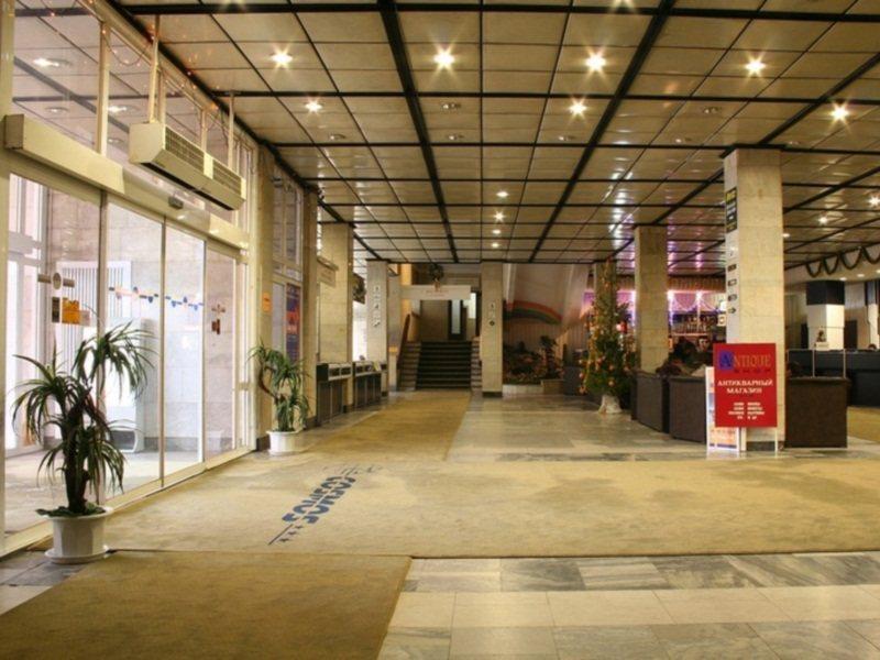 Cosmos Hotel 키시나우 외부 사진